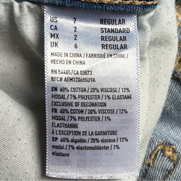 American Eagle Outfitters Super Stretch Distressed Light Wash Denim Jeans 2R - Picture 5 of 9